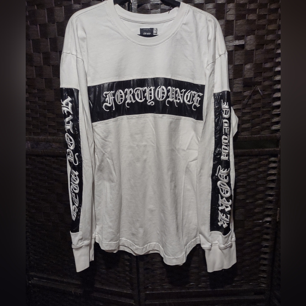 40 oz NY White Long Sleeve Graphic T Shirt Mens XXL